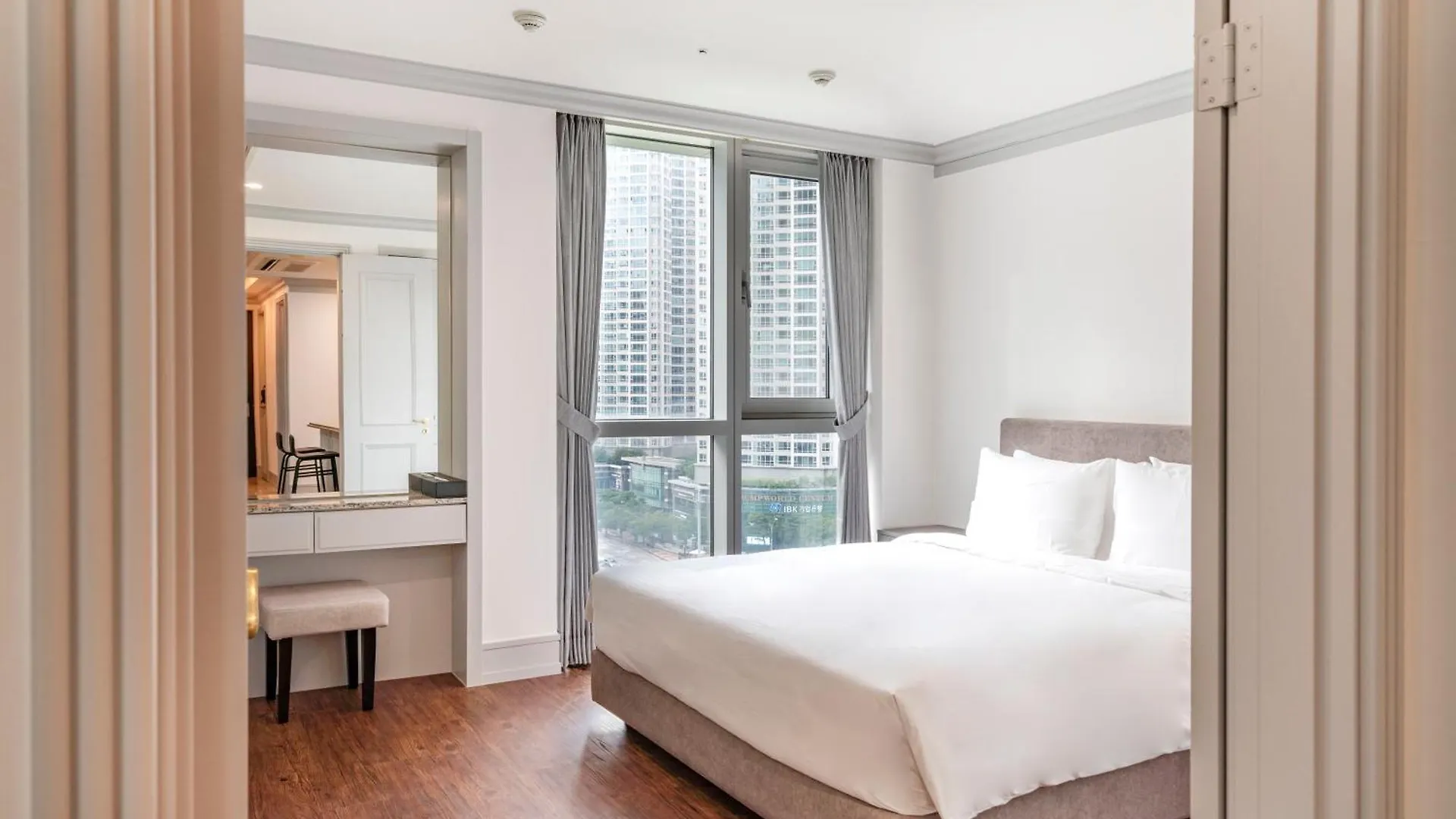 Centum Convention Hotel In Centum Busan 4*,  South Korea